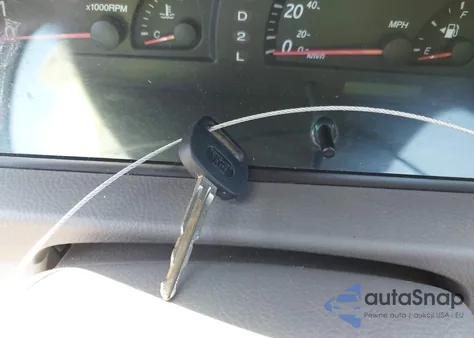 2002 Toyota Camry Le from USA, damaged, VIN 4T1BE32K62U076260